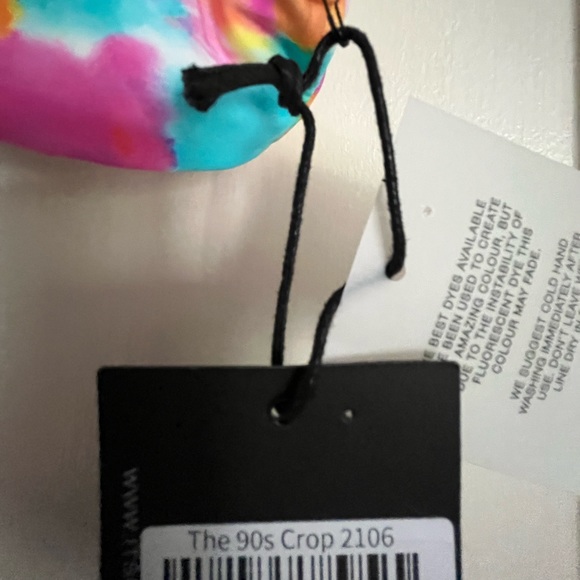 It’s now cool - the 90s crop bikini top in watercolor NWT size large- top only - Picture 8 of 11